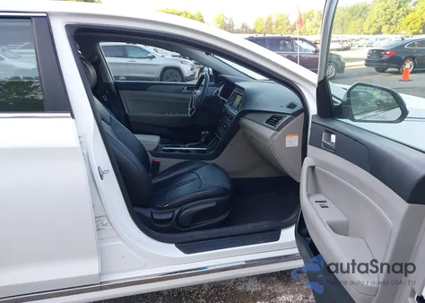 2017 Hyundai Sonata Hybrid Se from USA, damaged, VIN KMHE24L10HA055674